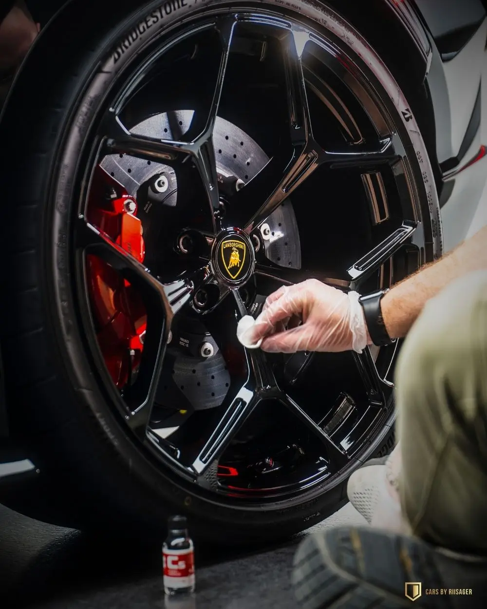 behandling27-1000x1250